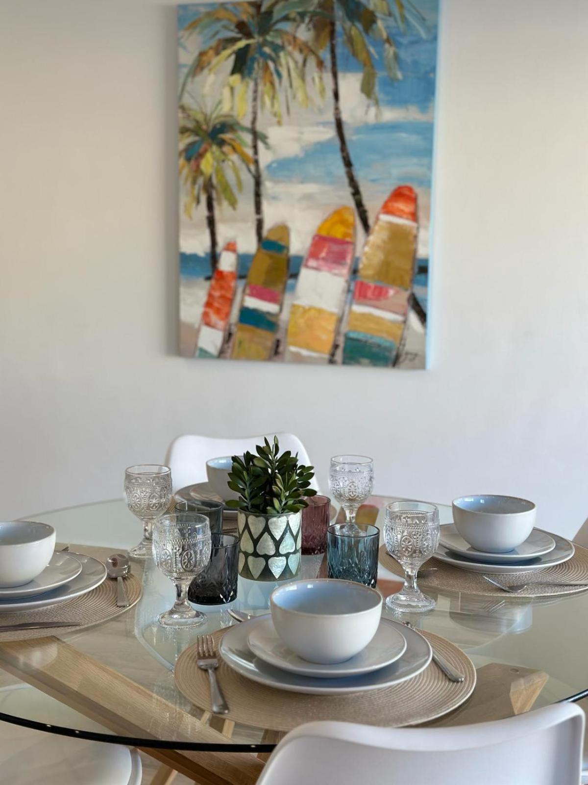 Waterfront 3 Bed Apartment, 90M From The Beach Platja de Larenal Eksteriør billede