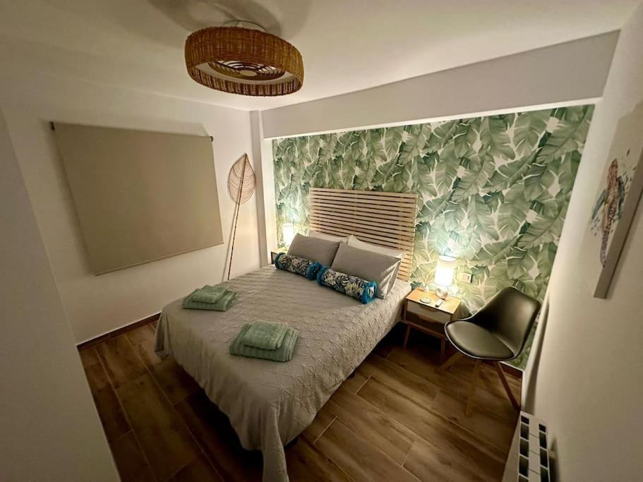 Waterfront 3 Bed Apartment, 90M From The Beach Platja de Larenal Eksteriør billede